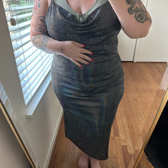 Disco dress - Picture 3 of 3